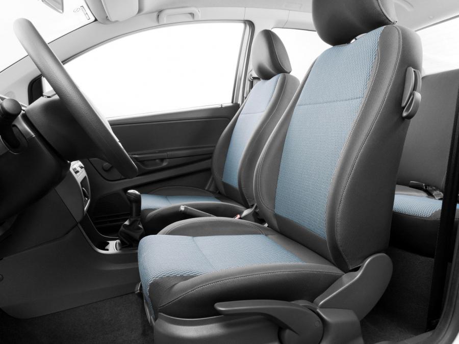  Volkswagen Fox BlueMotion 2012 года  (фото 3 из 6)